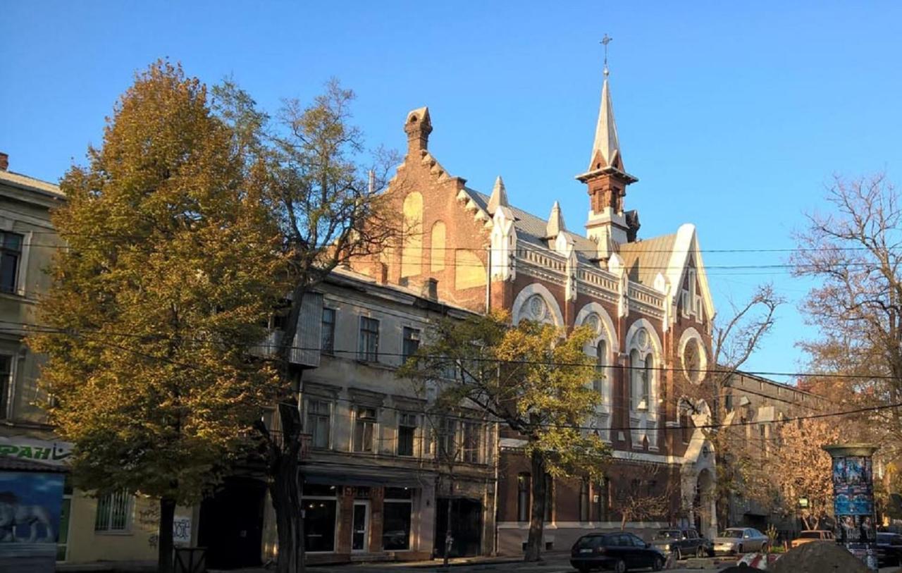 Old City Appartments Odessa Exterior foto